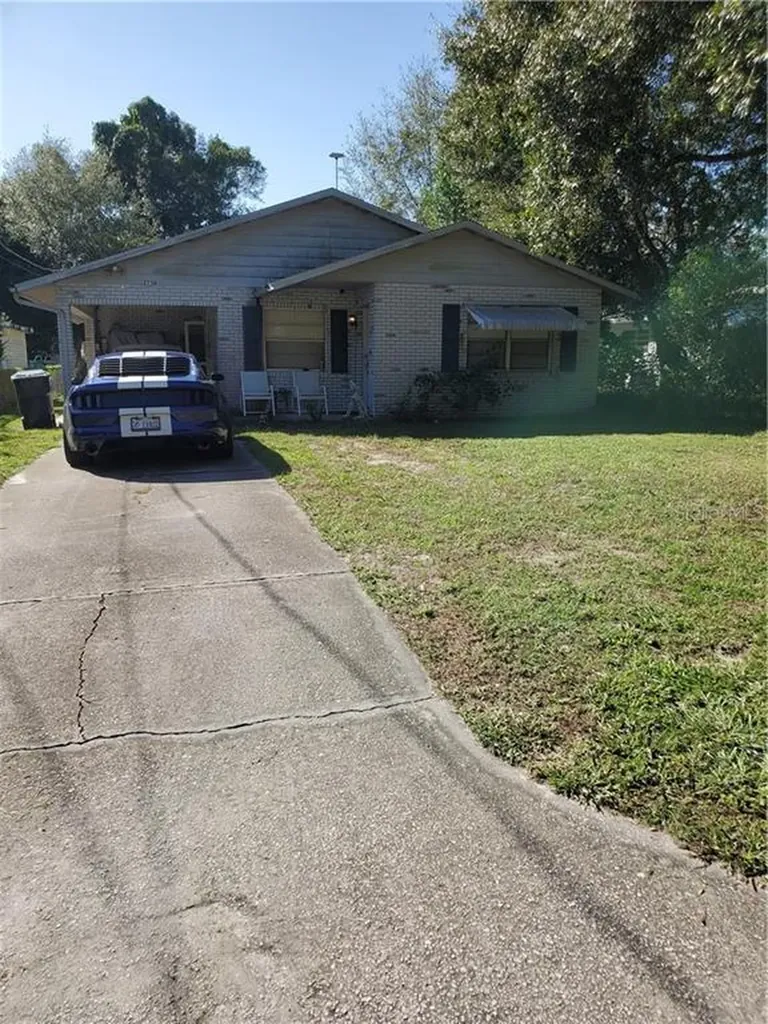 2750 Avenue M NW Winter Haven FL 33881