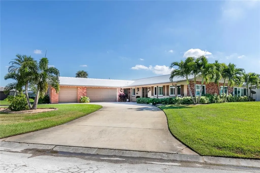 1000 79th Street S St Petersburg FL 33707