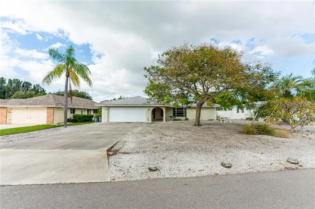 416 Shore Road Venice FL 34285