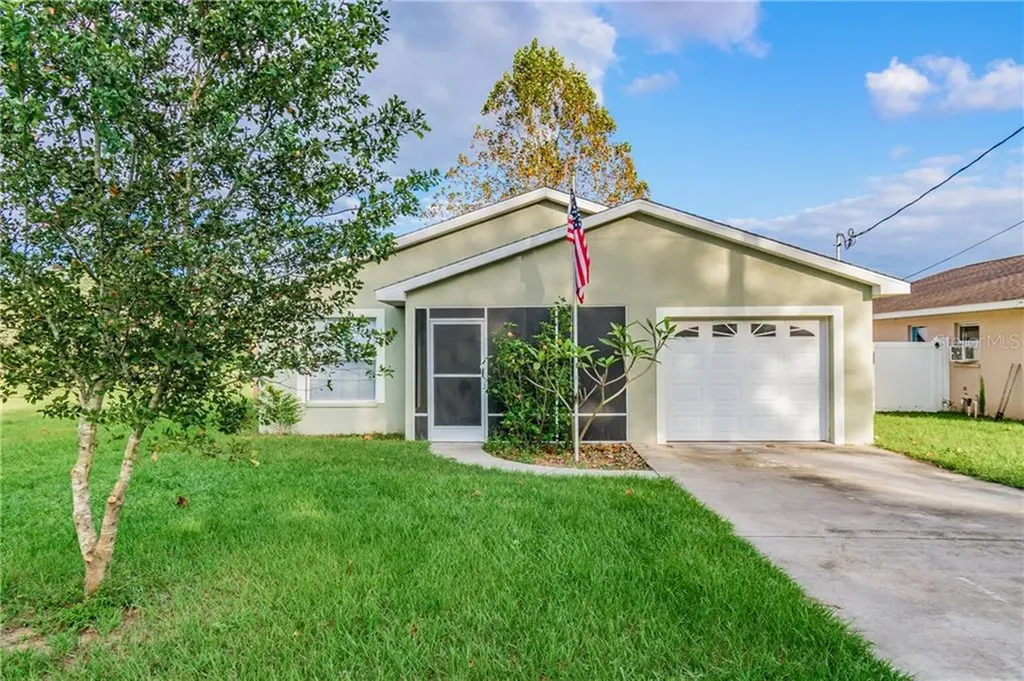 3276 Riverdale Drive Dade City FL 33523