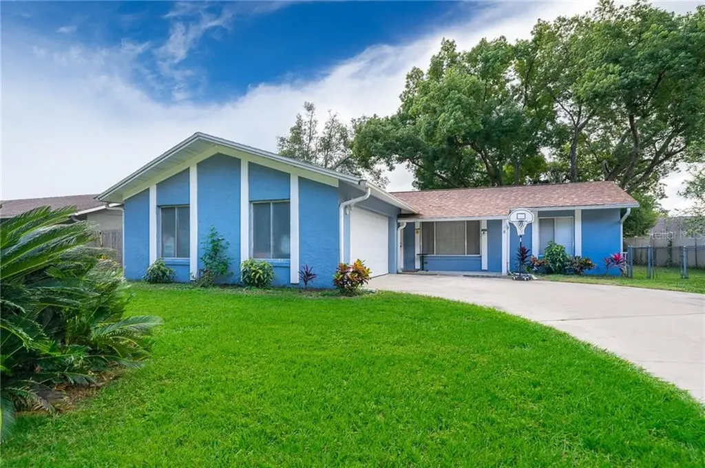 408 Shady Banks Road Altamonte Springs FL 32714
