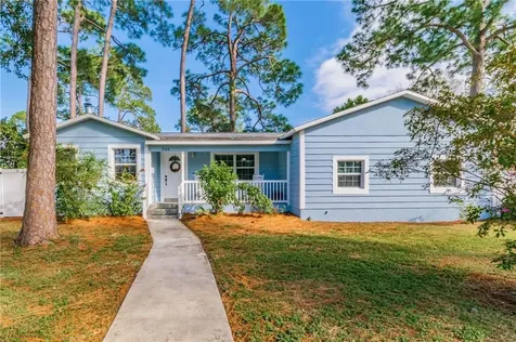 246 47th Avenue N St Petersburg FL 33703