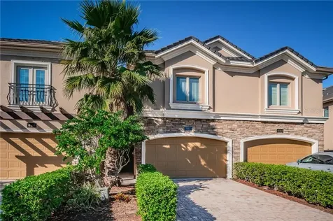 604 Saxony Boulevard St Petersburg FL 33716