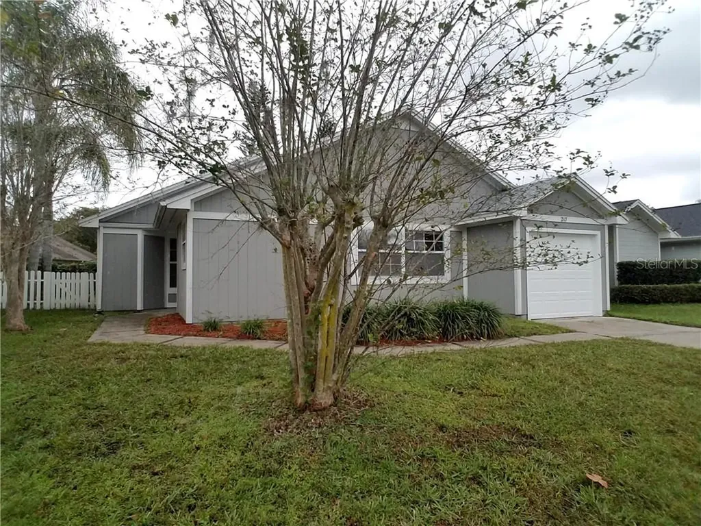 217 Clemens Court Orlando FL 32828