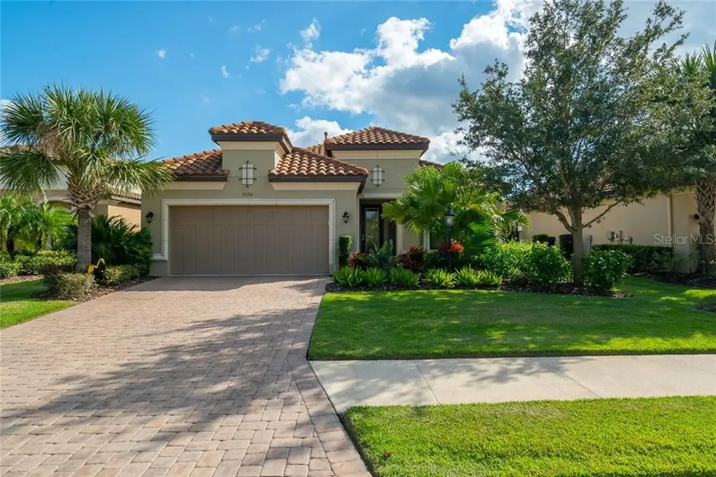 13104 Prima Drive Bradenton FL 34211