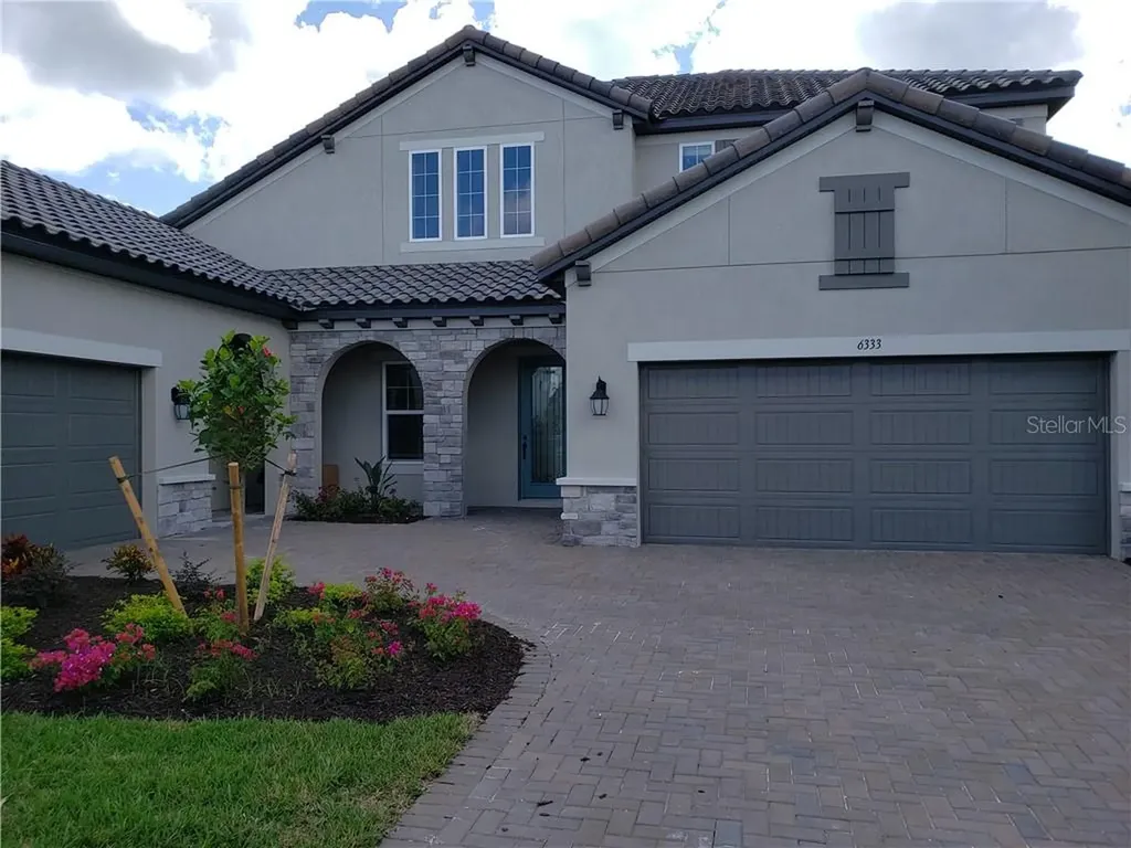 6333 Rivo Lakes Boulevard Sarasota FL 34241