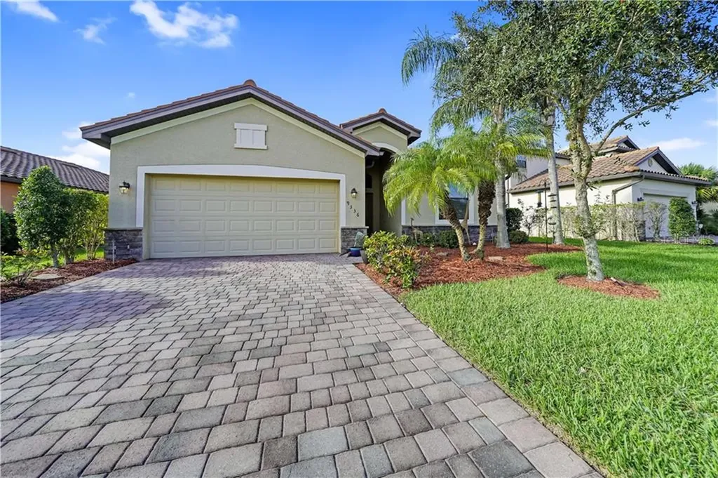 9336 Via San Giovani Street Fort Myers FL 33905