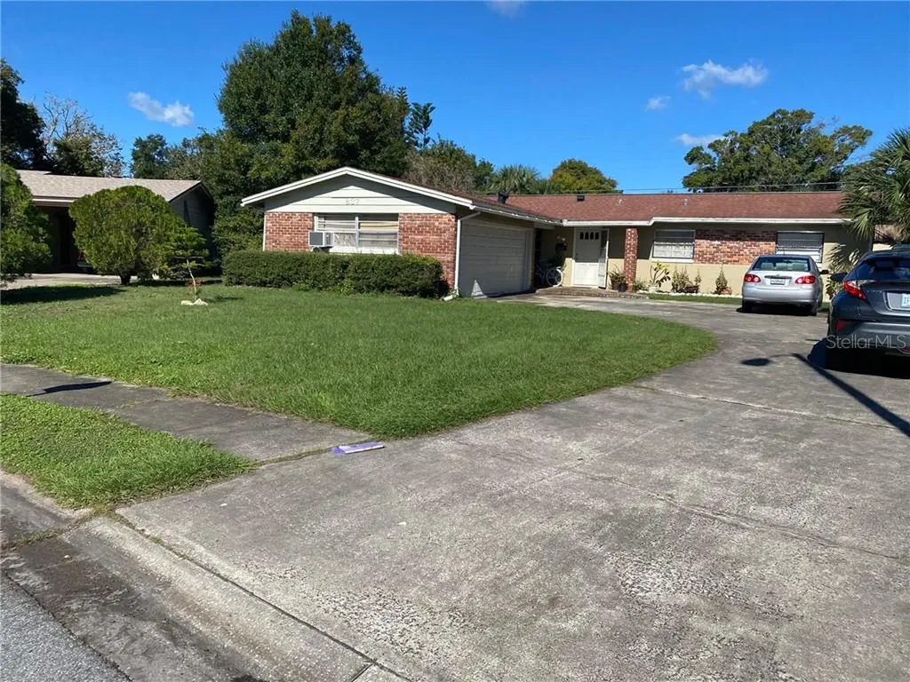 837 Quintilian Avenue Orlando FL 32809