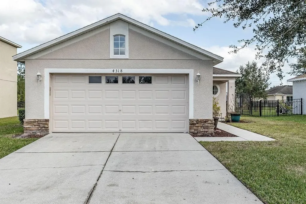 4318 Kingsmill Court Wesley Chapel FL 33543