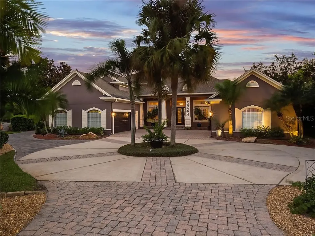 5248 Driscoll Court Belle Isle FL 32812