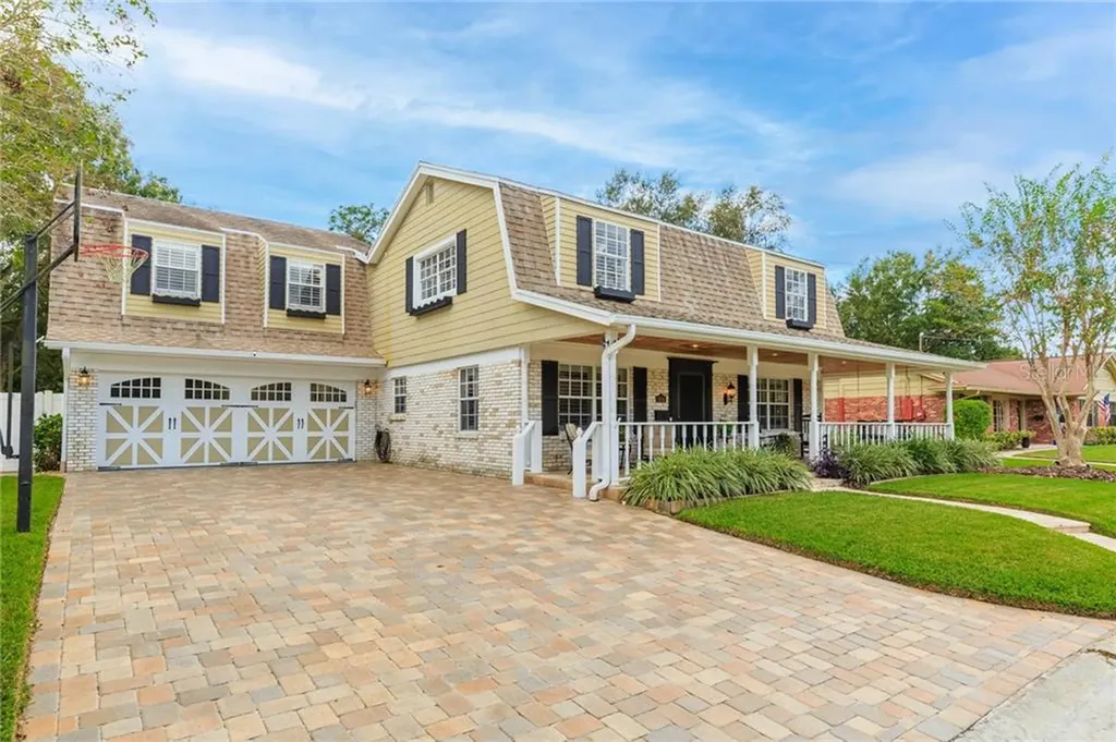 2814 Kimberly Lane Tampa FL 33618