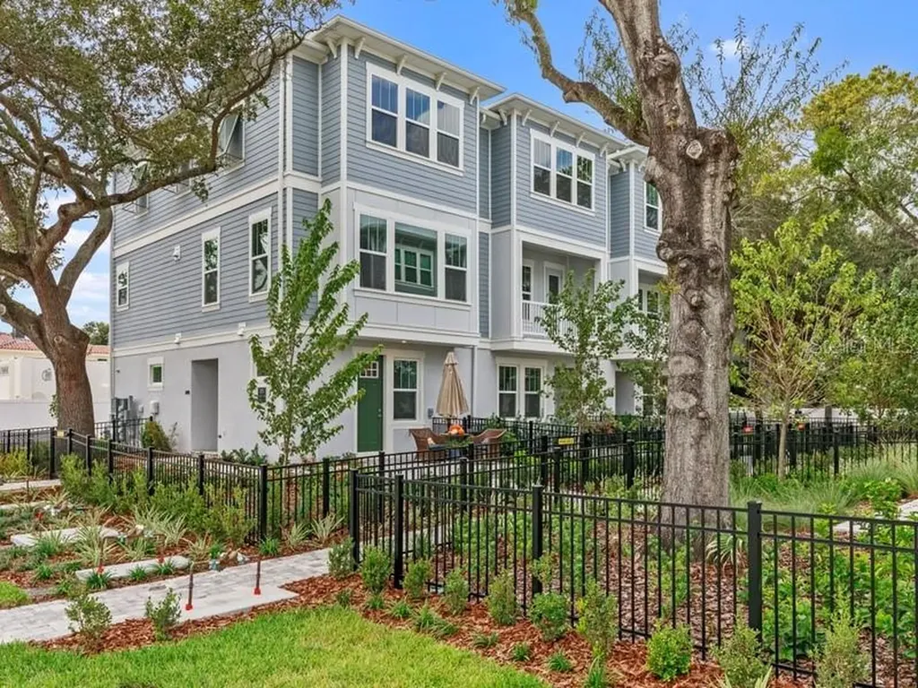 202 S Tampania Avenue Tampa FL 33609