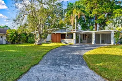 615 Saint Andrews Drive Sarasota FL 34243