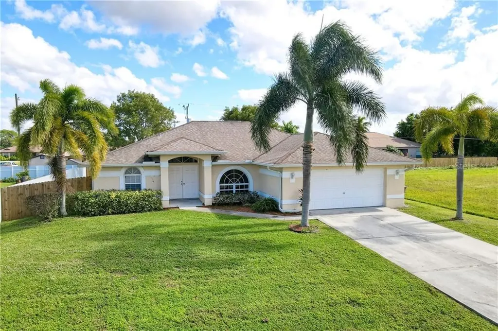 617 NW 17th Avenue Cape Coral FL 33993
