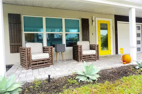 2735 Grove Place Sarasota FL 34239