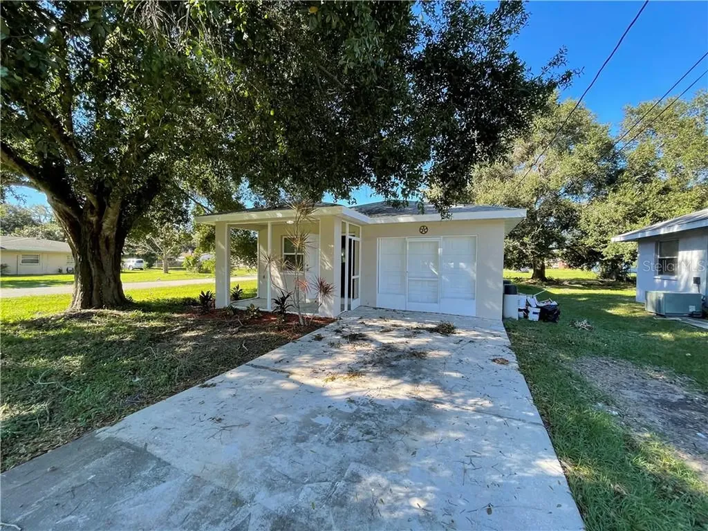 1901 2nd Avenue E Palmetto FL 34221