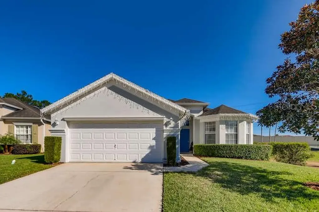 100 Calabay Parc Boulevard Davenport FL 33897