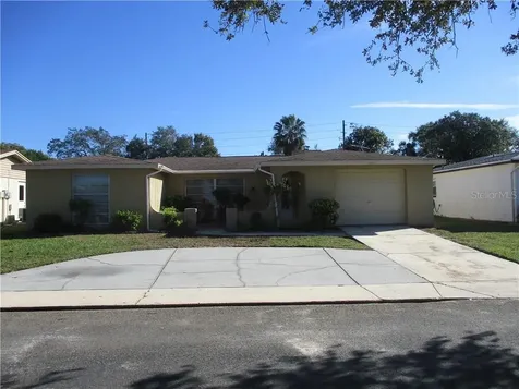 10030 Glen Moor Lane Port Richey FL 34668