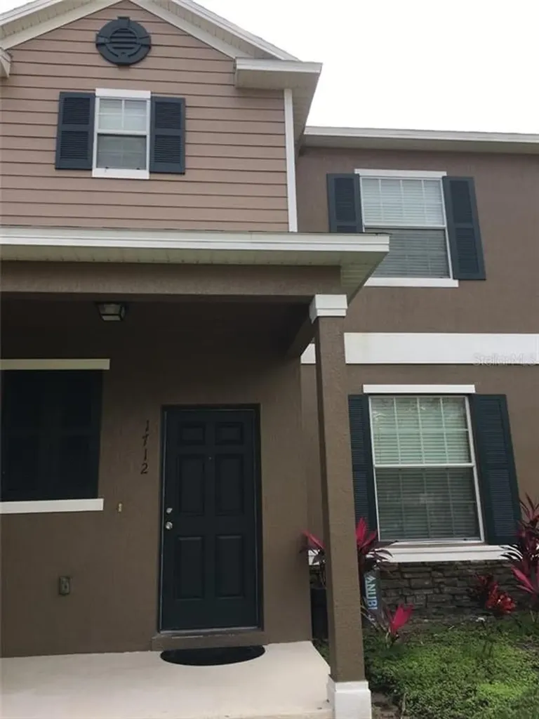 1712 Buckeye Falls Way Orlando FL 32824