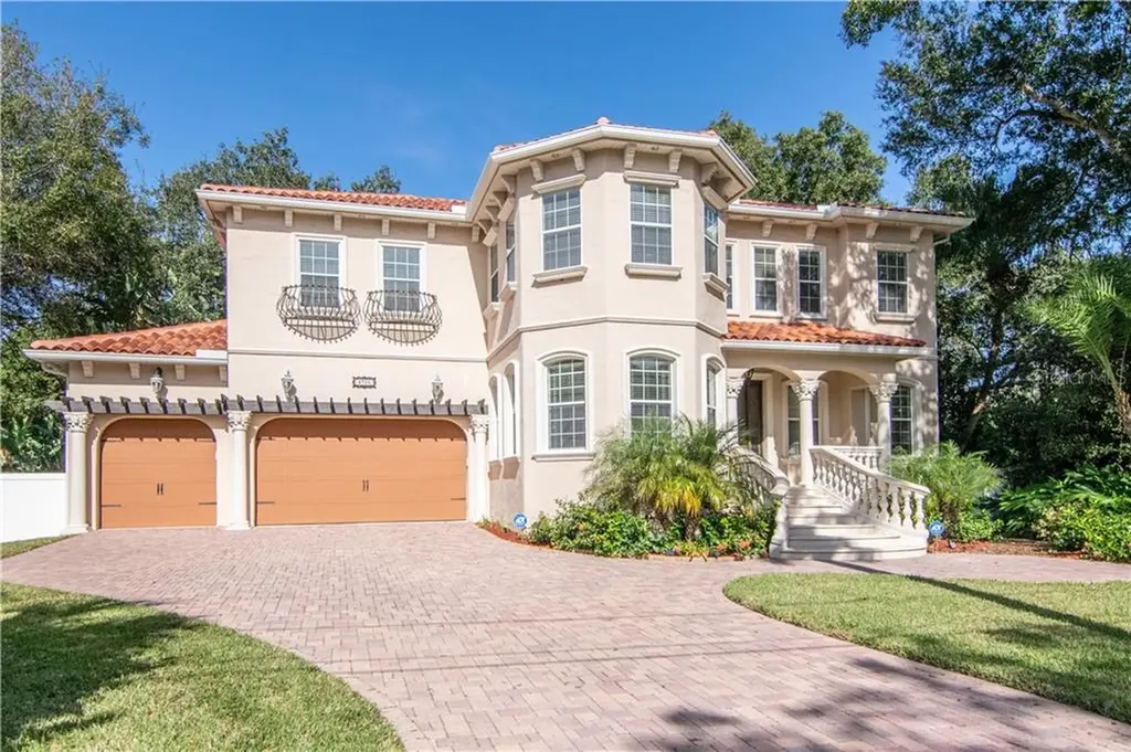 4705 W San Carlos Street Tampa FL 33629