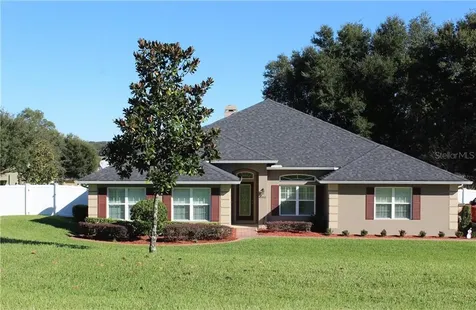 24001 Plymouth Hollow Circle Sorrento FL 32776