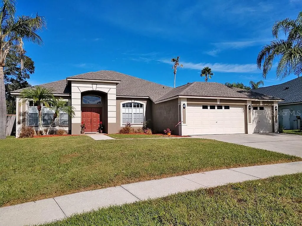 4525 River Overlook Drive Valrico FL 33596