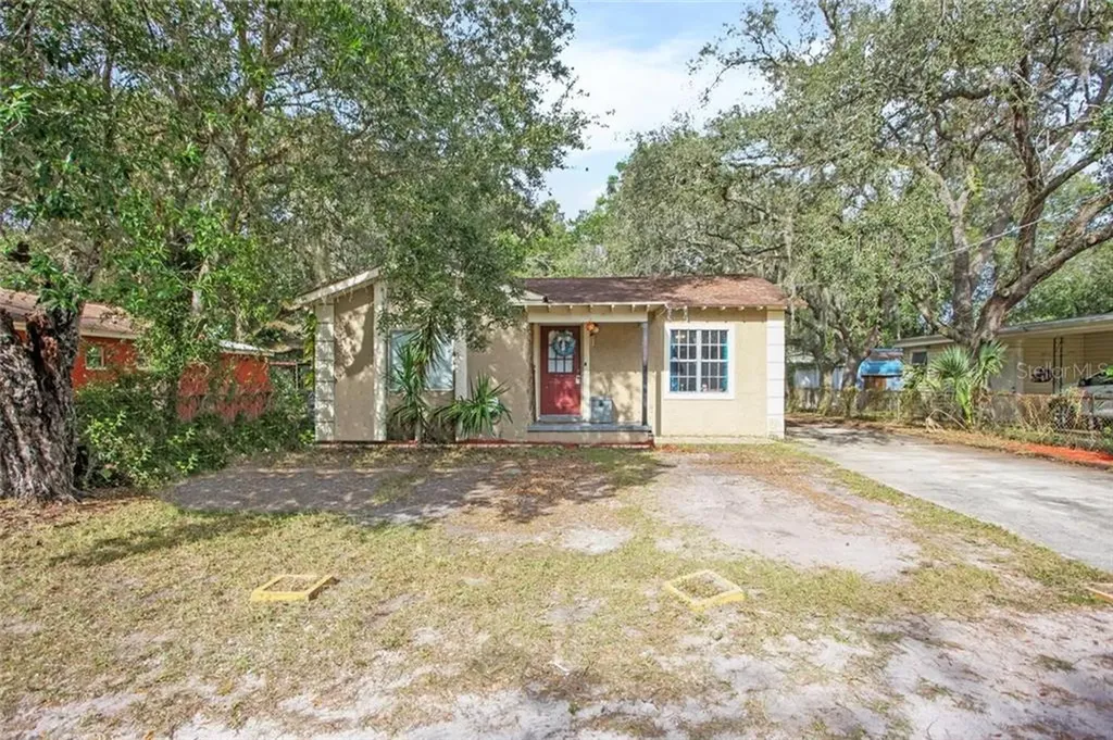 3706 E Flora Street Tampa FL 33604