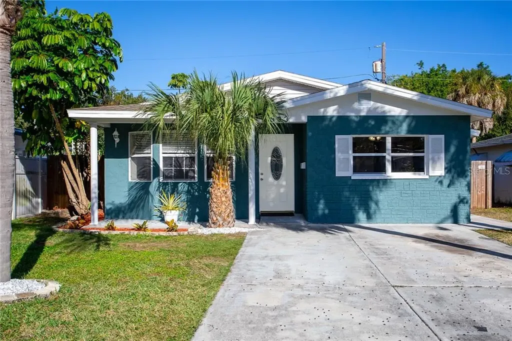 1833 Shore Acres Boulevard NE St Petersburg FL 33703