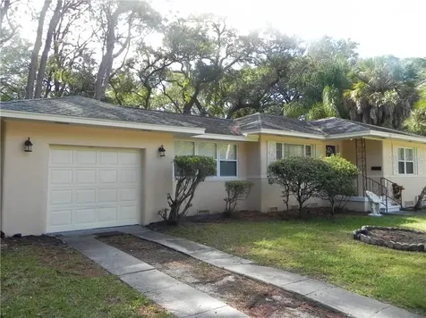 768 28th Avenue S St Petersburg FL 33705