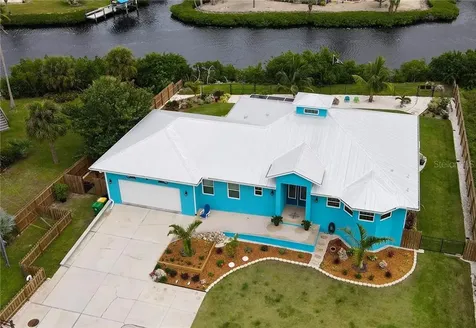 8 Cove Lane Englewood FL 34223