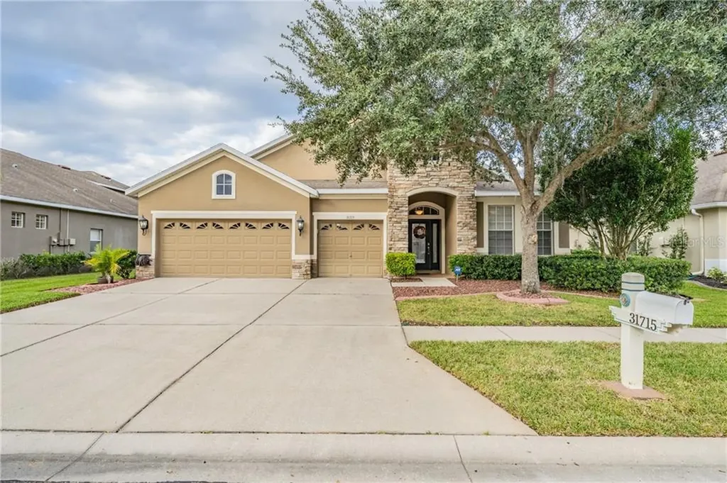 31715 Holcomb Pass Wesley Chapel FL 33543