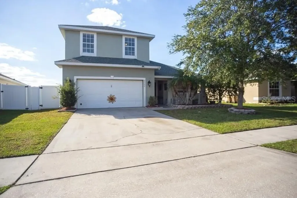 2306 Walnut Canyon Drive Kissimmee FL 34758