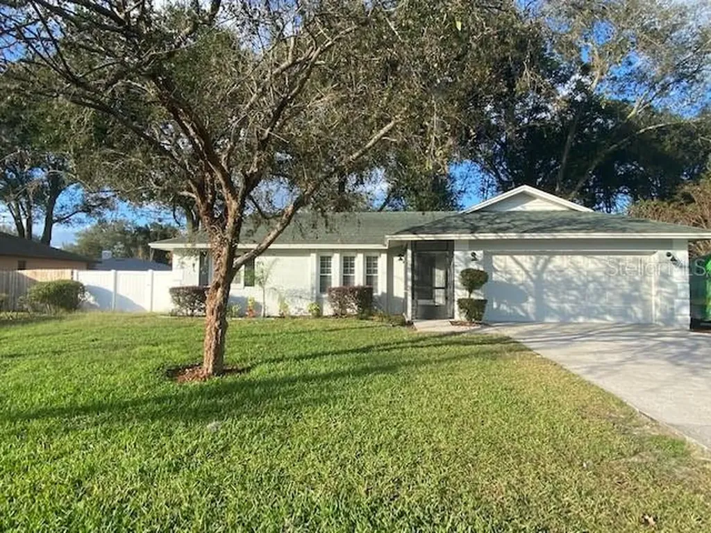 1076 Walt Williams Road Lakeland FL 33809