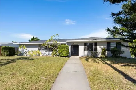 3904 24th Avenue W Bradenton FL 34205