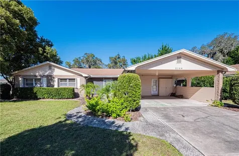 2104 Lake Holloway Boulevard Lakeland FL 33801