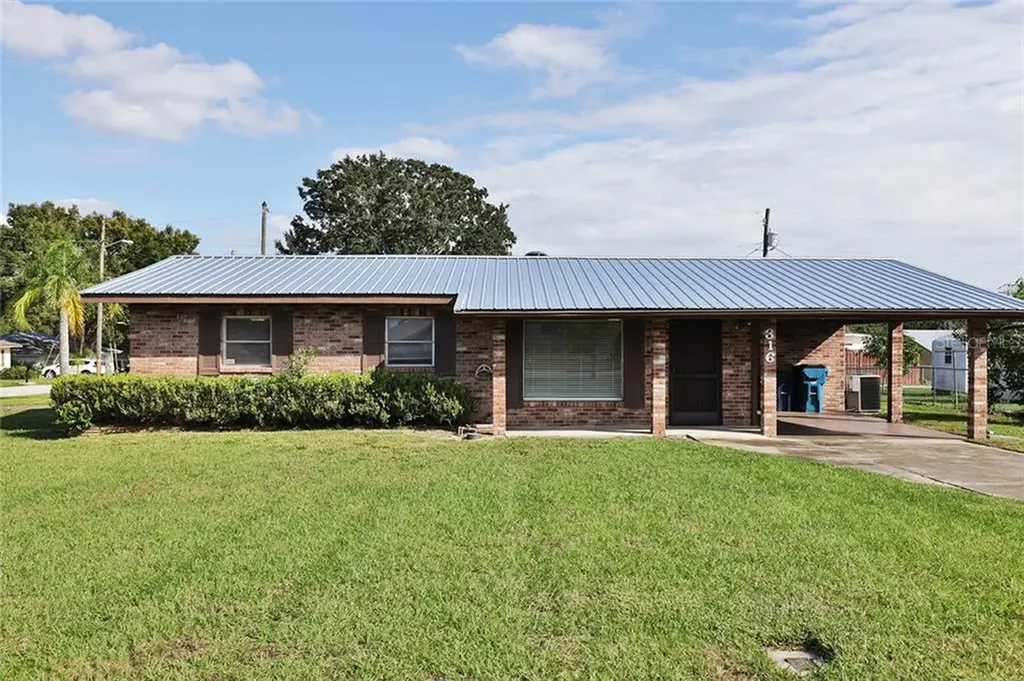 316 Woodham Avenue Frostproof FL 33843