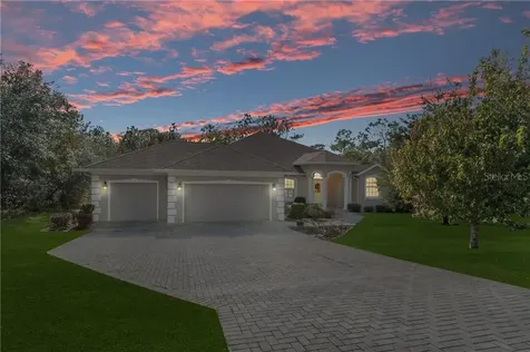 59 Cypress Boulevard E Homosassa FL 34446