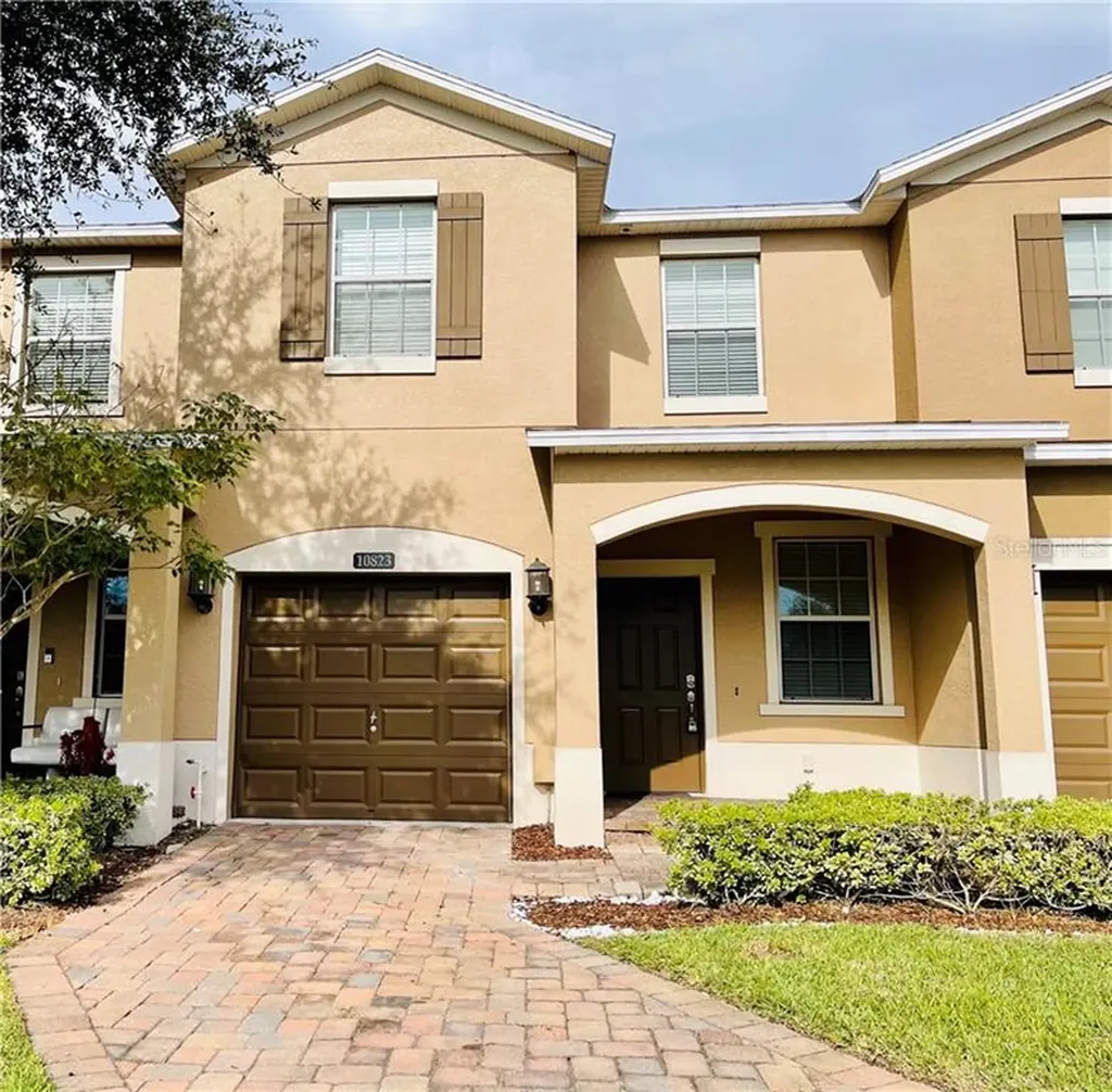 10823 Savannah Landing Circle Orlando FL 32832