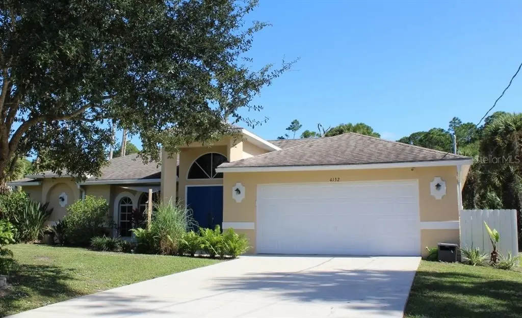 4132 Shorewood Street North Port FL 34286