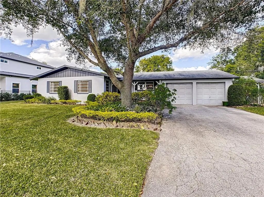 3323 Carla Street Orlando FL 32806