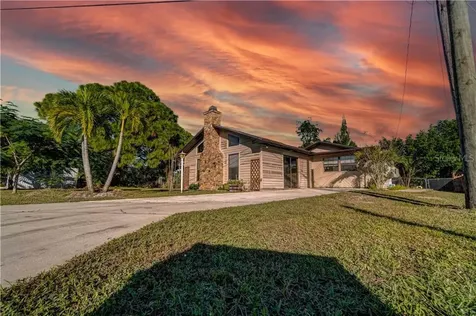 409 Alta Vista Avenue Englewood FL 34223