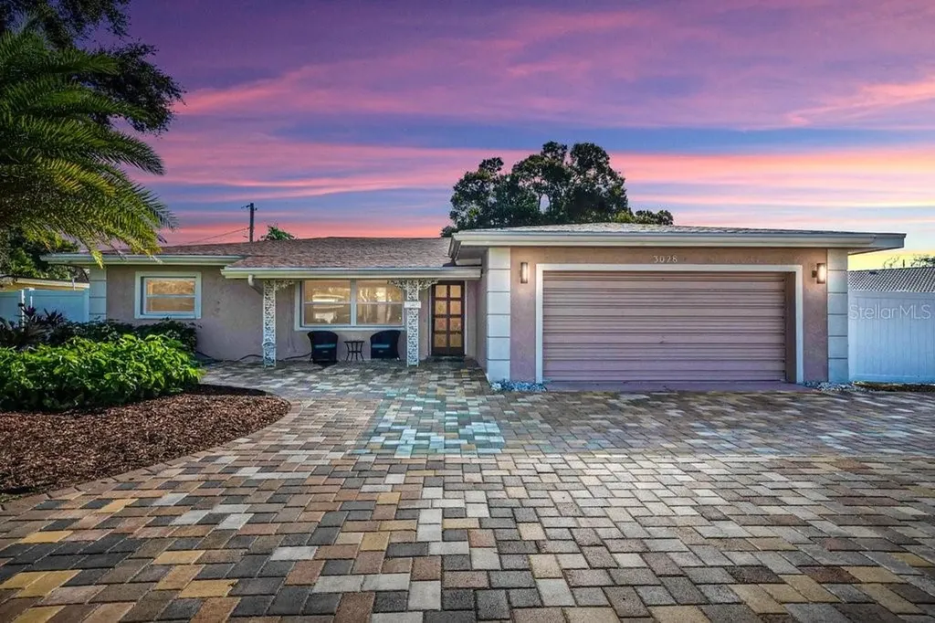 3028 Desoto Way S St Petersburg FL 33712