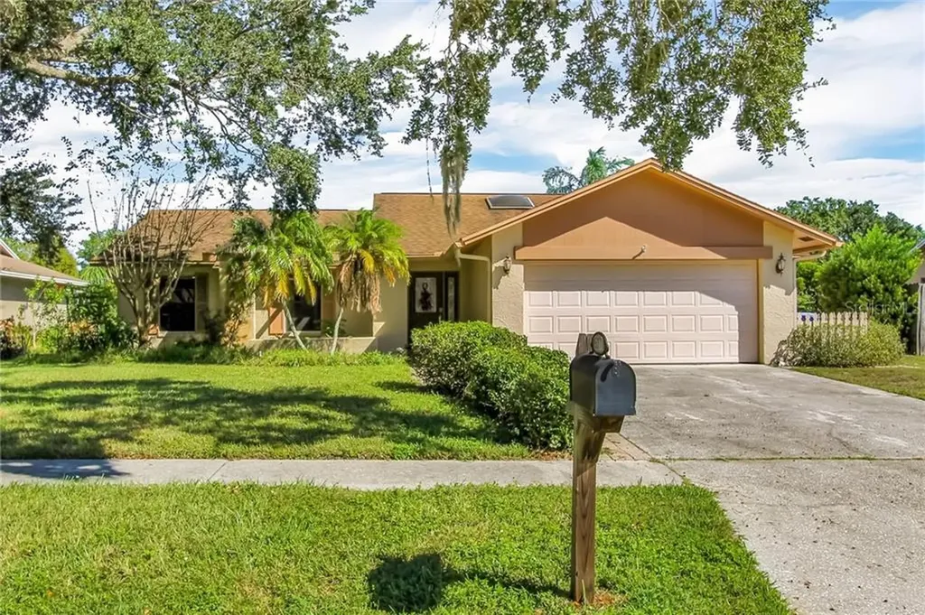 5371 Black Pine Drive Tampa FL 33624