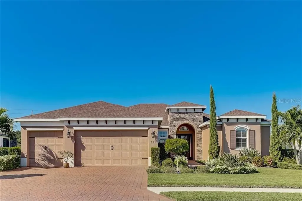 672 Rosemary Circle Bradenton FL 34212