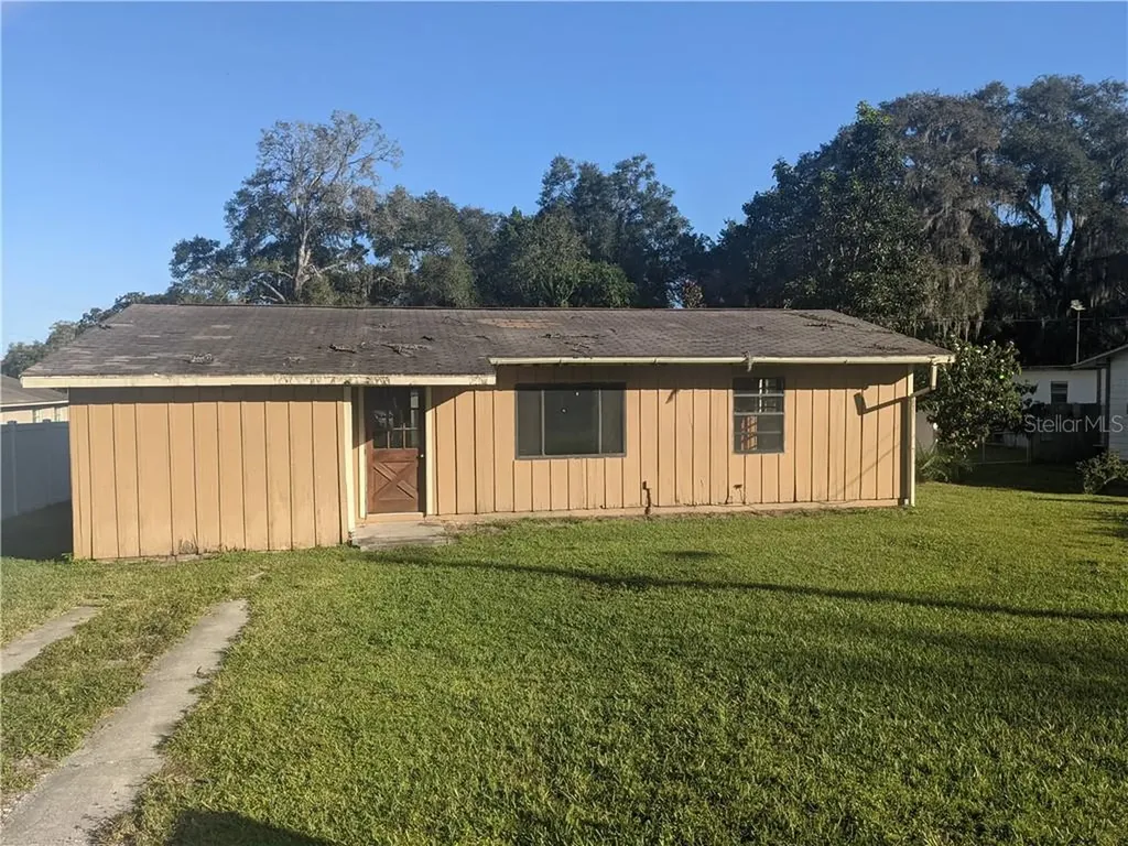 37303 Magnolia Avenue Dade City FL 33523