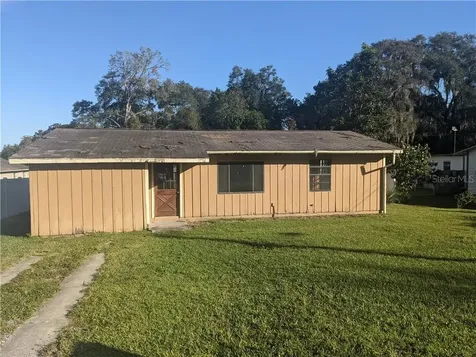 37303 Magnolia Avenue Dade City FL 33523