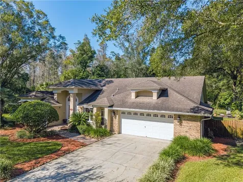 912 Shaded Water Way Lutz FL 33549