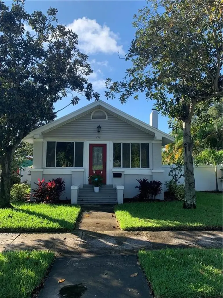 776 23rd Avenue N St Petersburg FL 33704