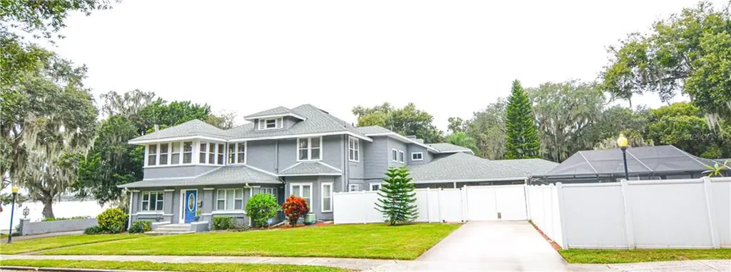 1407 N Lake Howard Drive Winter Haven FL 33881