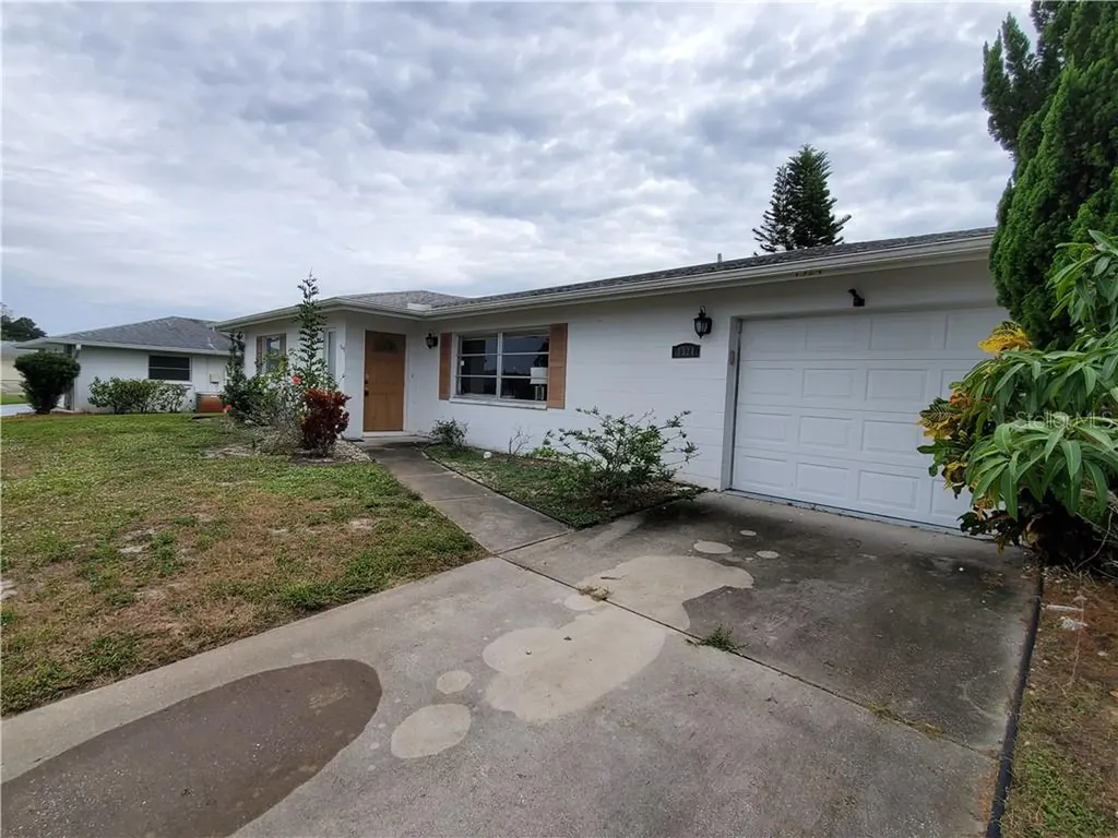 1324 Cambridge Drive Venice FL 34293